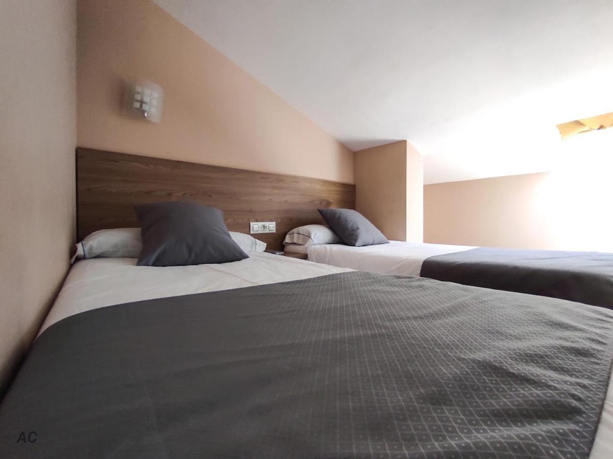 Hotel Arcos Catedral Ciudad-Rodrigo Oda fotoğraf