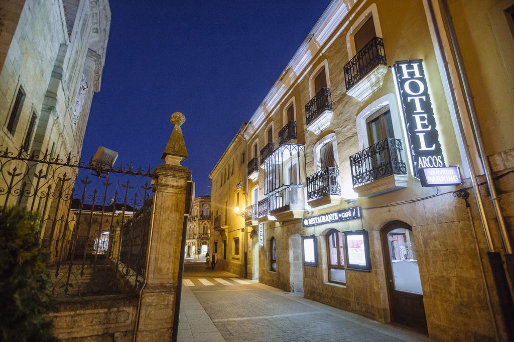 Hotel Arcos Catedral Ciudad-Rodrigo Dış mekan fotoğraf