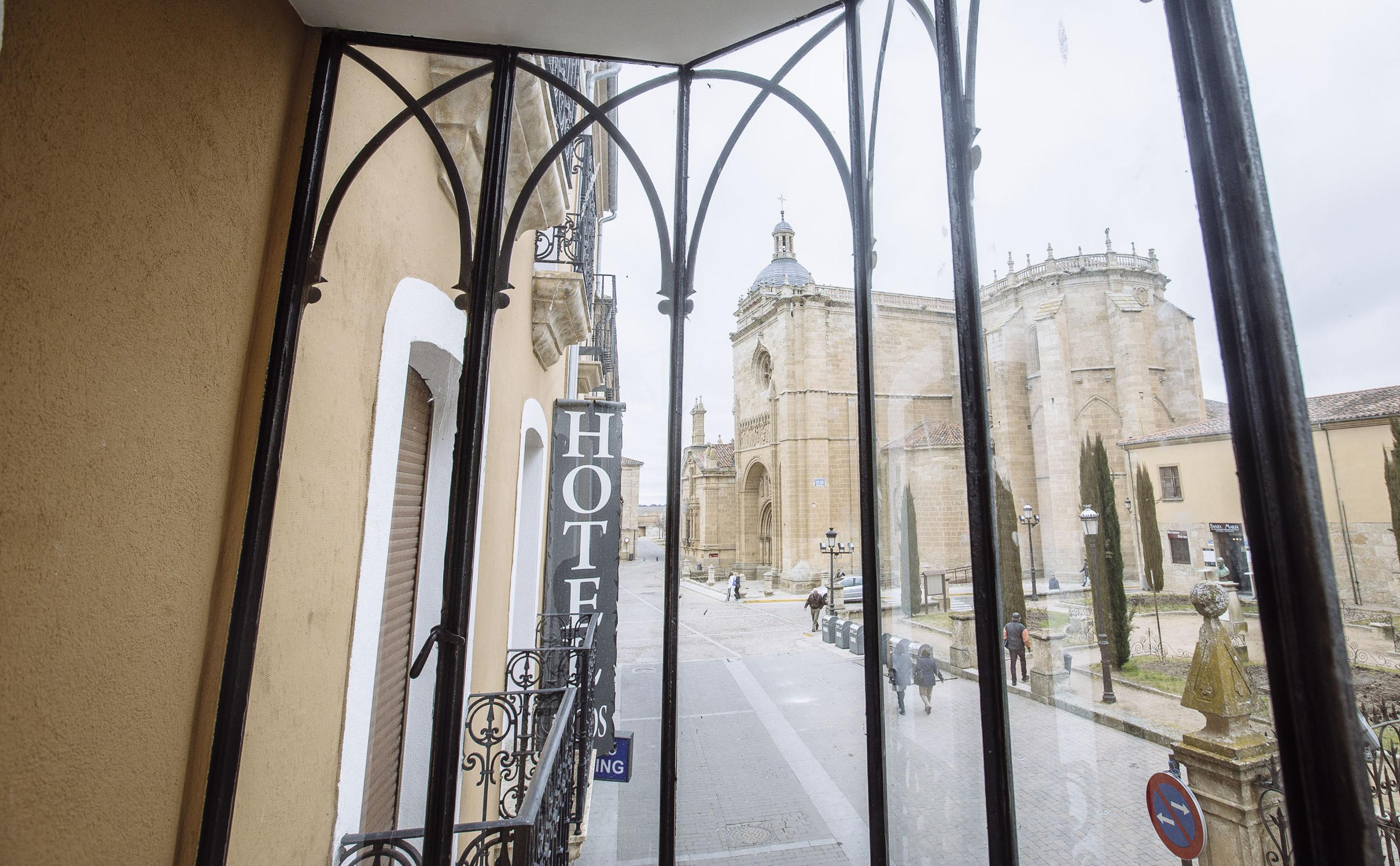 Hotel Arcos Catedral Ciudad-Rodrigo Dış mekan fotoğraf