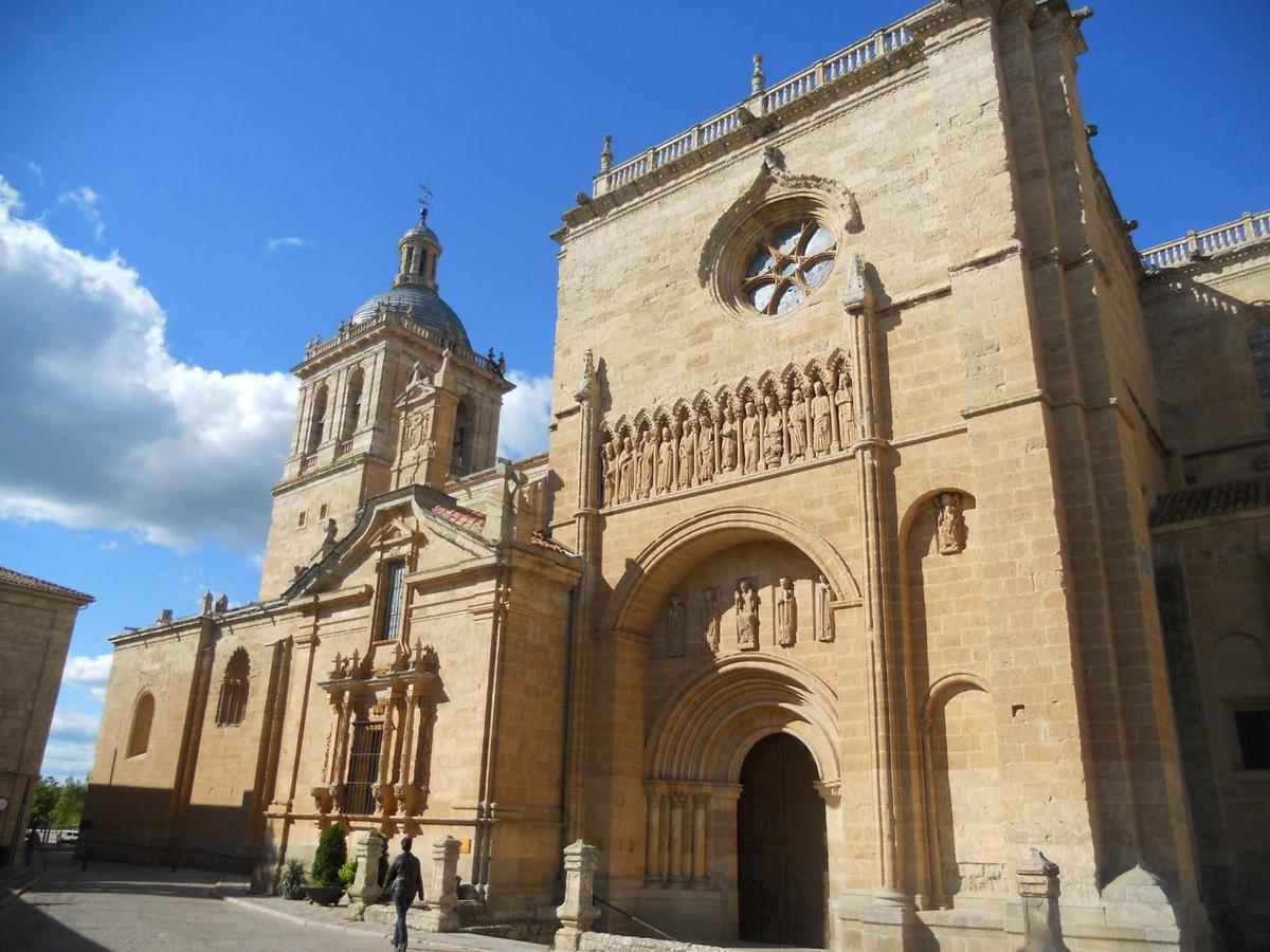 Hotel Arcos Catedral Ciudad-Rodrigo Dış mekan fotoğraf